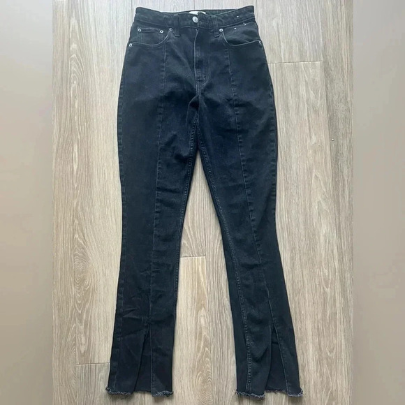 Abercrombie & Fitch Skinny Ultra High Rise Jean Size 2 | 26 Black Slit - Picture 1 of 4